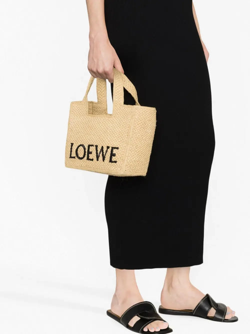 Bag Font tote in raffia