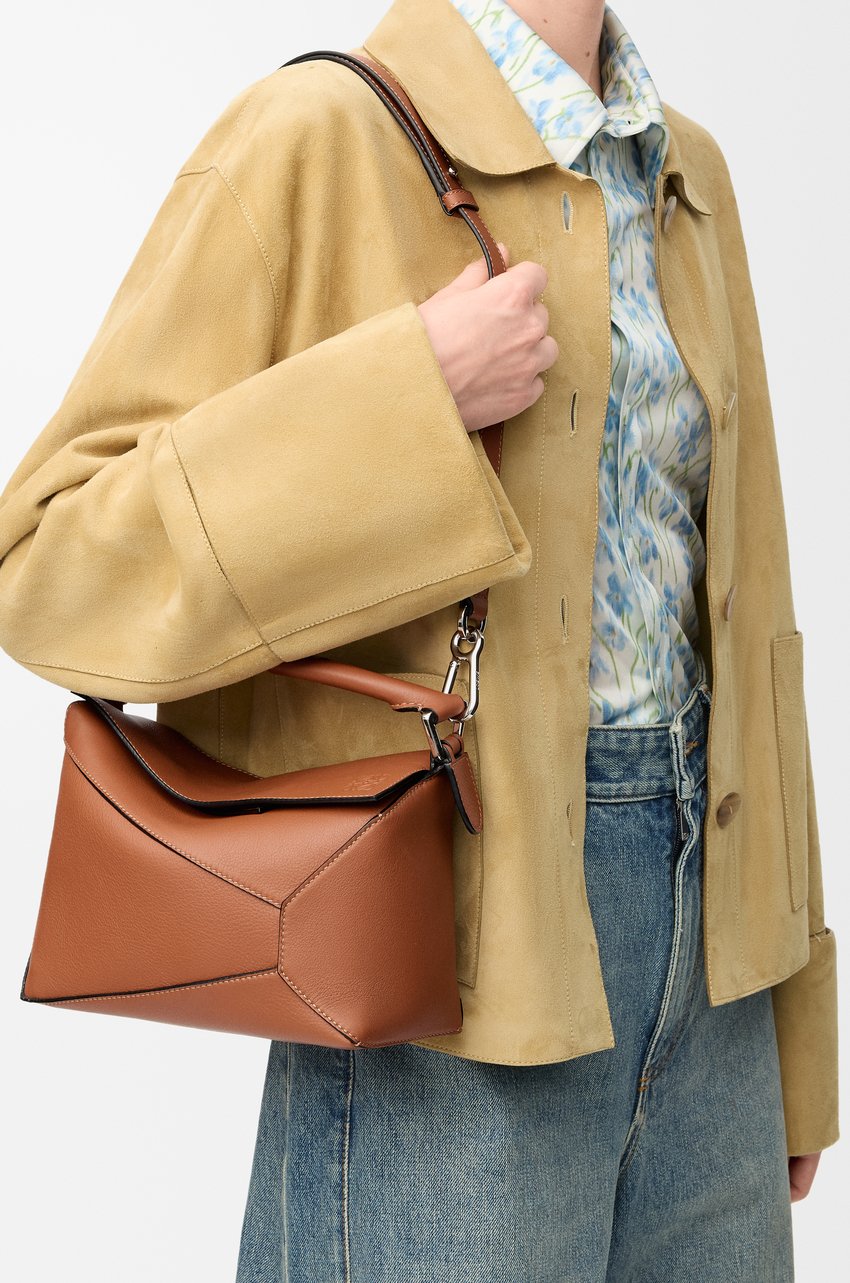 Small Puzzle Edge bag in classic calfskin Oak