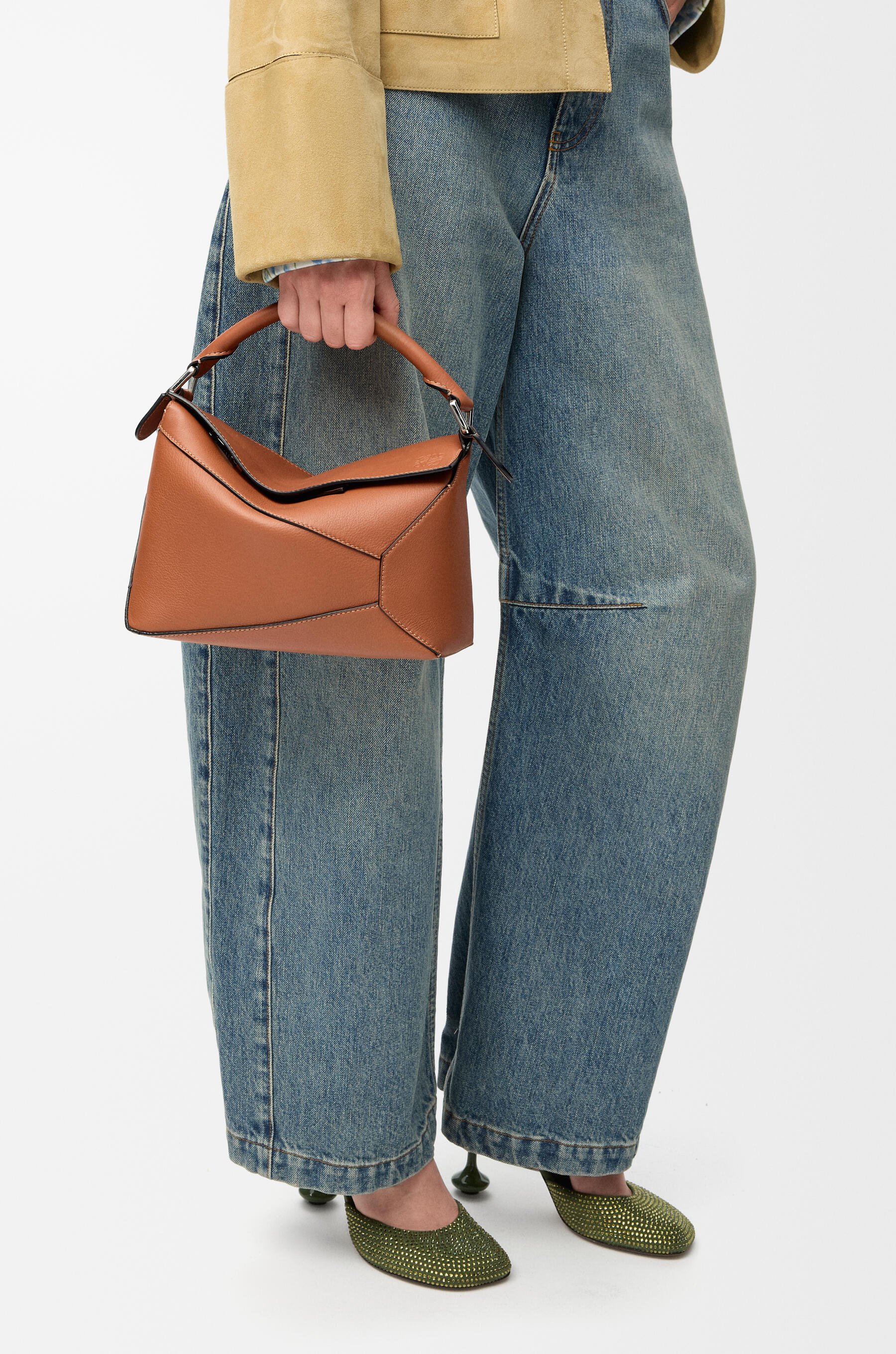 Small Puzzle Edge bag in classic calfskin Oak
