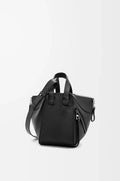 Compact Hammock bag in classic calfskin Black