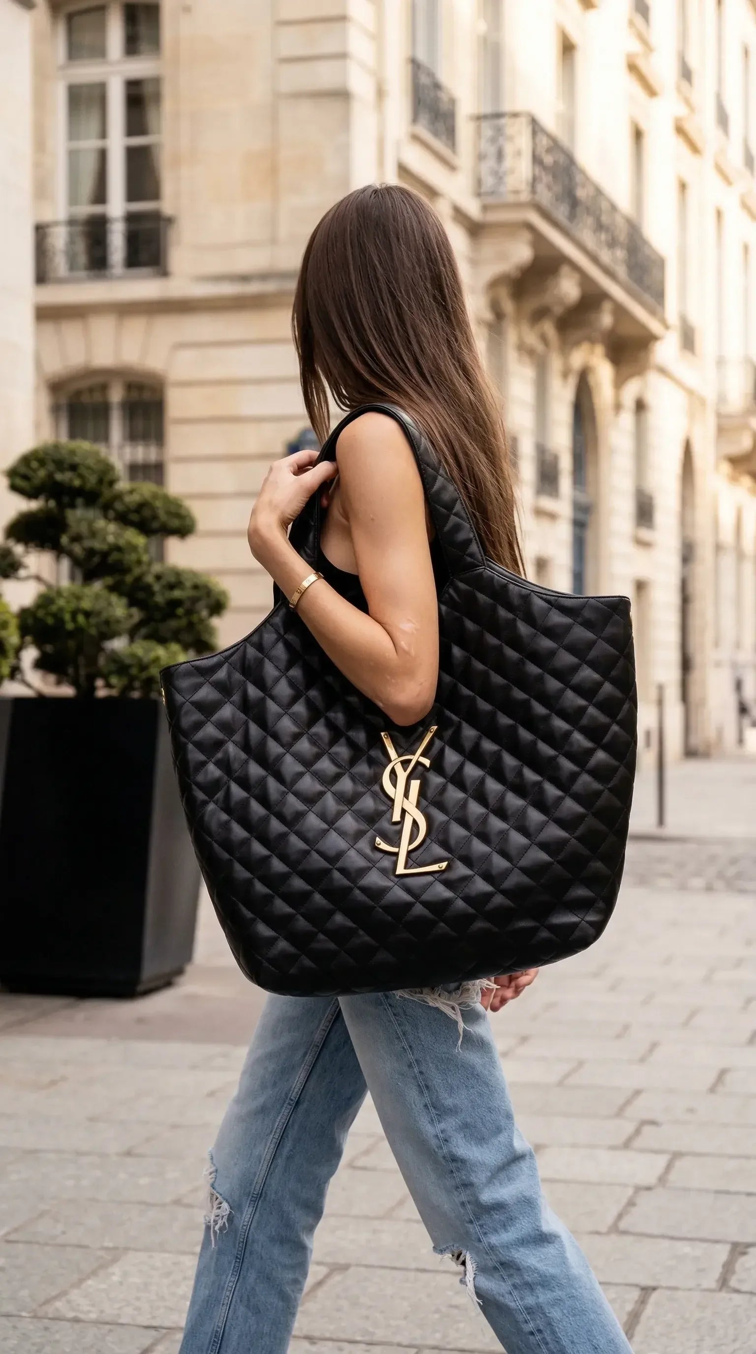 Heritage Quilted Tote – Black