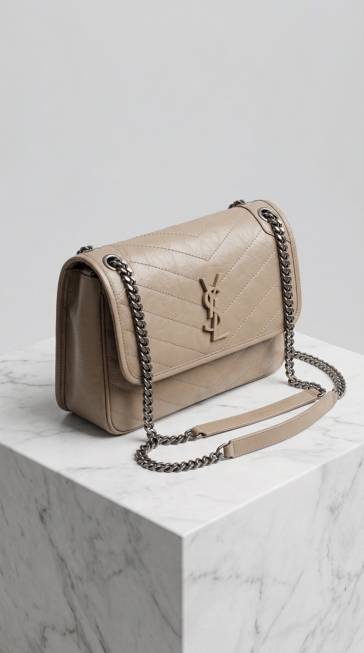 Nika Chain Shoulder Bag – Beige Quilted Leather