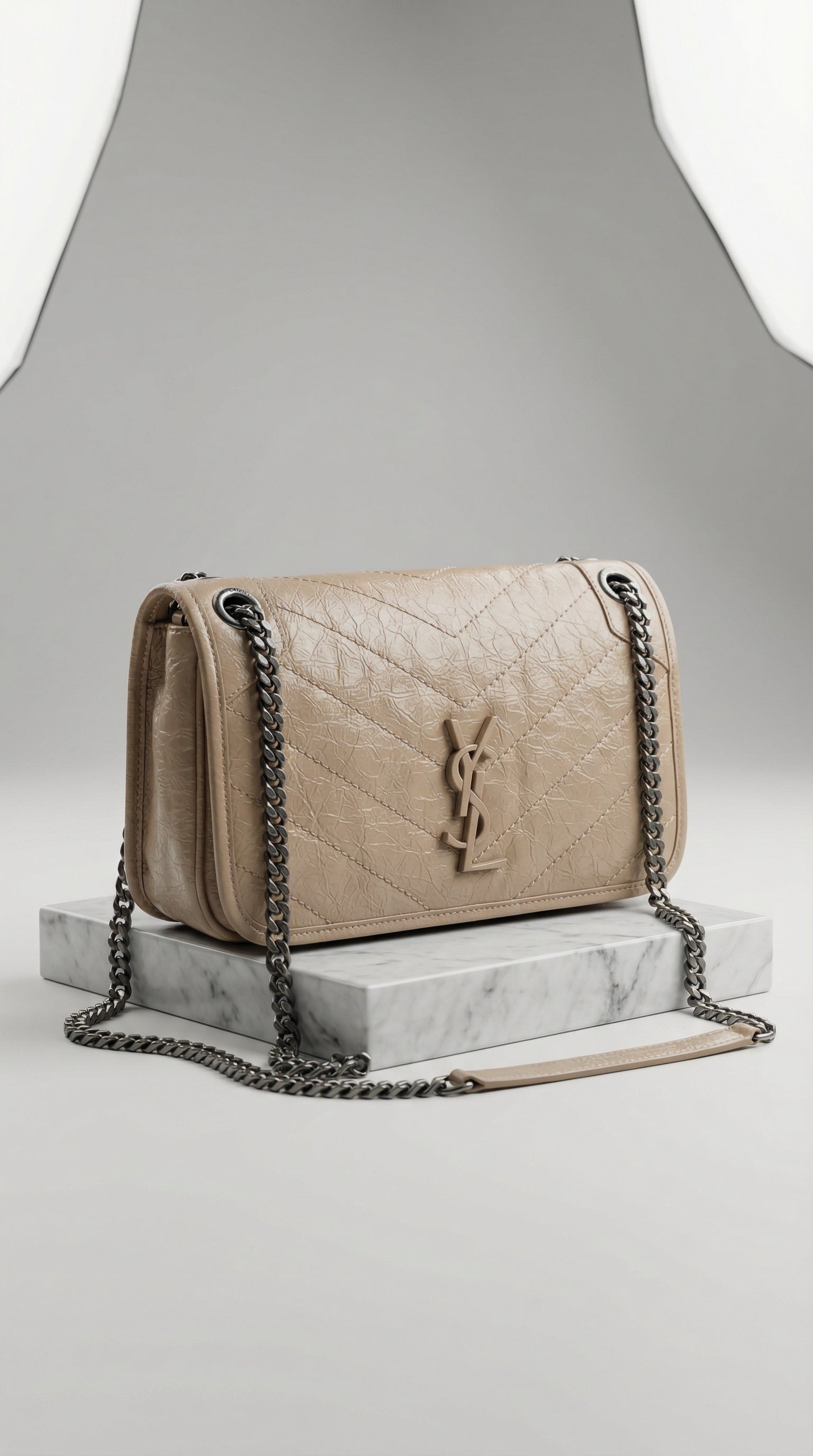 Nika Chain Shoulder Bag – Beige Quilted Leather