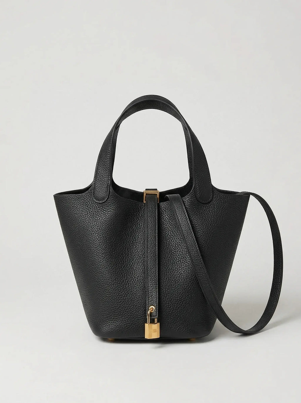 Picotin Lock Bucket Bag – Noir